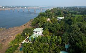 Rewa Hotels & Resorts